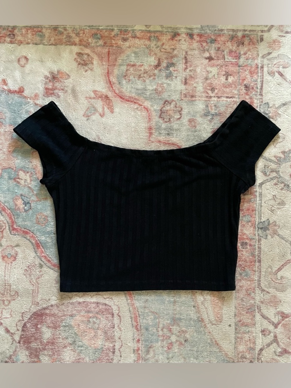 After Market Black Off-Shoulder Ribbed Crop Top